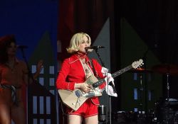 St. Vincent Tickets